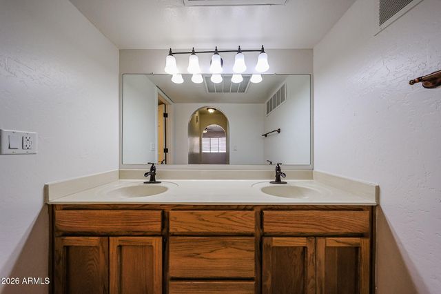 3031 N CIVIC CENTER Plaza 317, Scottsdale, AZ 85251