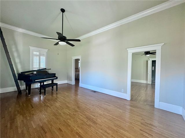 105 SW 3rd Street, Atkins, AR 72823