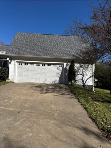 105 SW 3rd Street, Atkins, AR 72823