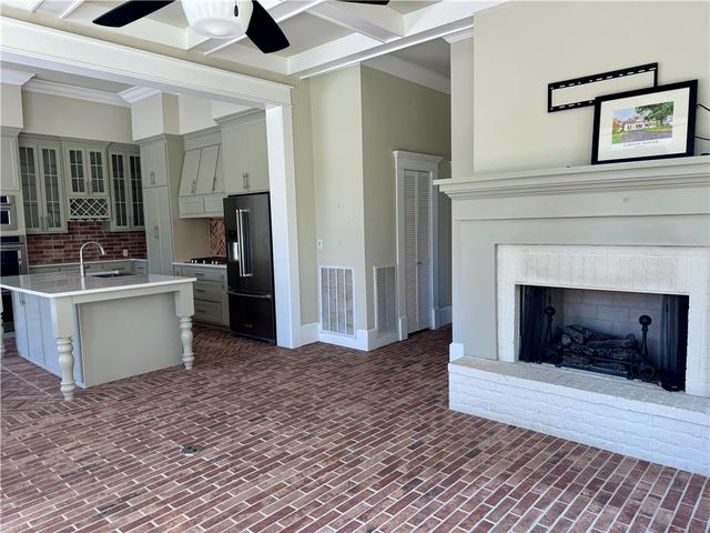 105 SW 3rd Street, Atkins, AR 72823