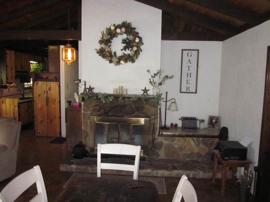 Image 16 of property listing at 56 RIVER Road, Jemez Springs, NM 87025