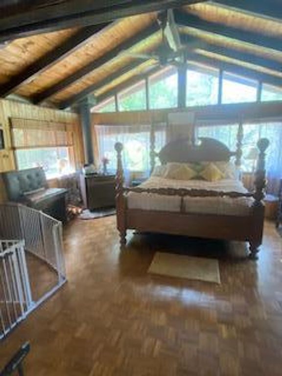 Image 7 of property listing at 56 RIVER Road, Jemez Springs, NM 87025