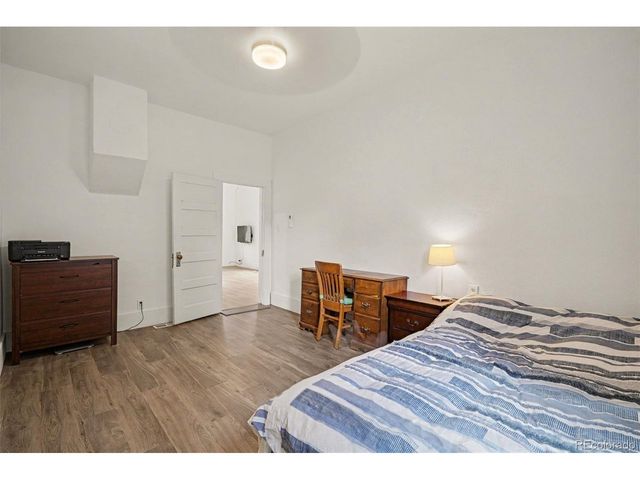 316 W 1st St, Loveland, CO 80537