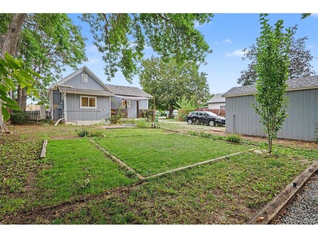 316 W 1st St, Loveland, CO 80537