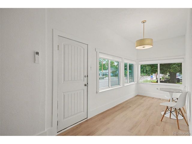 316 W 1st St, Loveland, CO 80537