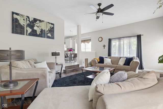 11719 Mesa Valley Court, Fishers, IN 46037