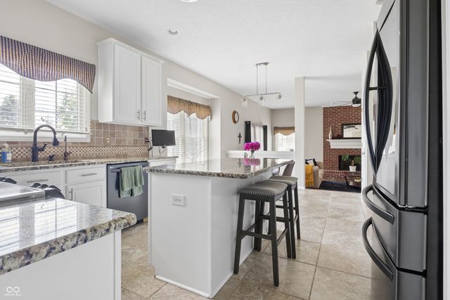 11719 Mesa Valley Court, Fishers, IN 46037