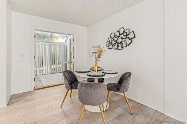 7779 Camino Glorita, San Diego, CA 92122