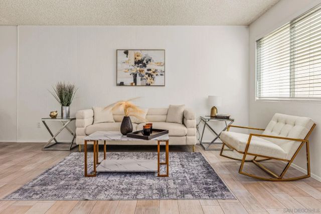 7779 Camino Glorita, San Diego, CA 92122