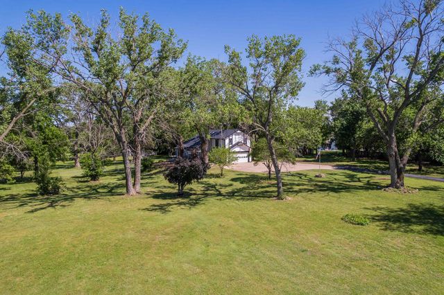 1120 N Azure Ln, Wichita, KS 67235