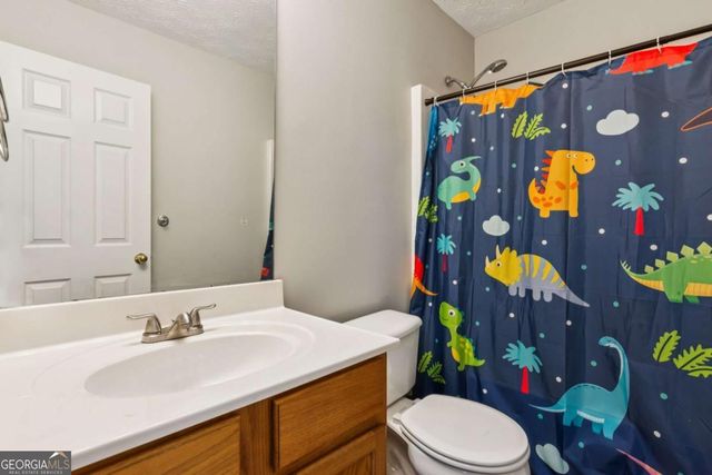 180 Pearl Chambers Drive, Dawsonville, GA 30534