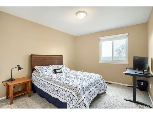 25 Estack Pl, Highlands Ranch, CO 80126