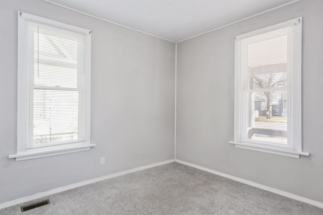 1527 S Water St, Wichita, KS 67213