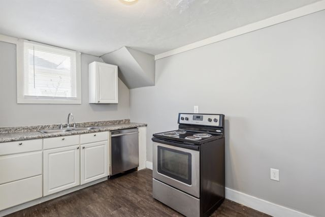 1527 S Water St, Wichita, KS 67213