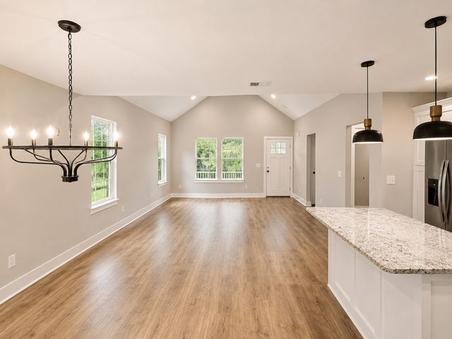 4619 Chapel Hill Rd, Southside, TN 37171