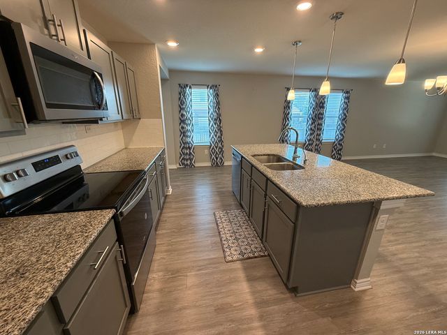 8205 N Assumption Dr, San Antonio, TX 78254