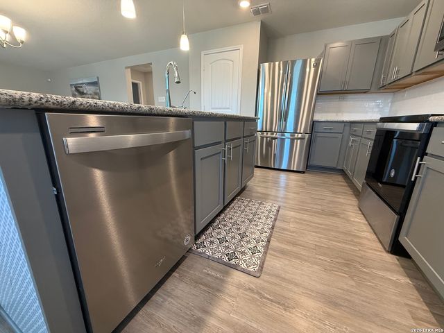 8205 N Assumption Dr, San Antonio, TX 78254