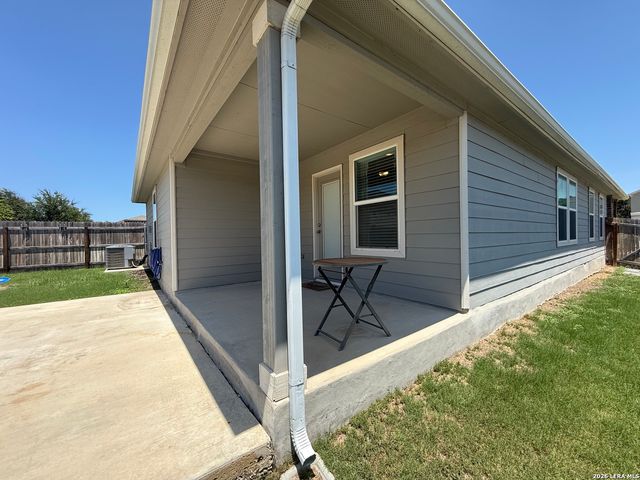 8205 N Assumption Dr, San Antonio, TX 78254