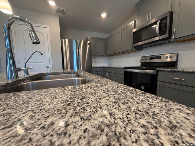 8205 N Assumption Dr, San Antonio, TX 78254