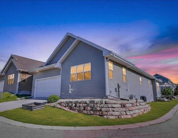 4885 Jicama Road, Fitchburg, WI 53711
