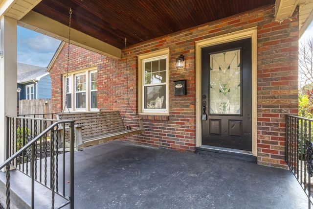 2512 N Howell Street, Davenport, IA 50804