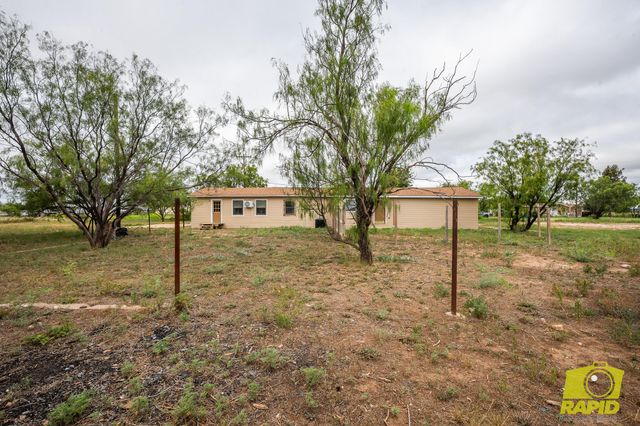 10826 W Grape Creek Road, San Angelo, TX 76901