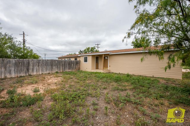 10826 W Grape Creek Road, San Angelo, TX 76901