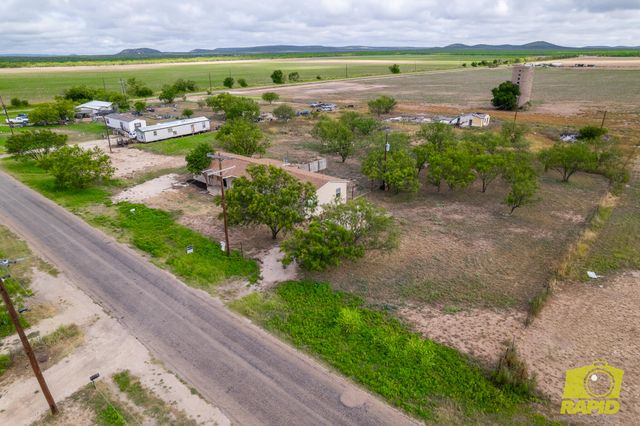 10826 W Grape Creek Road, San Angelo, TX 76901
