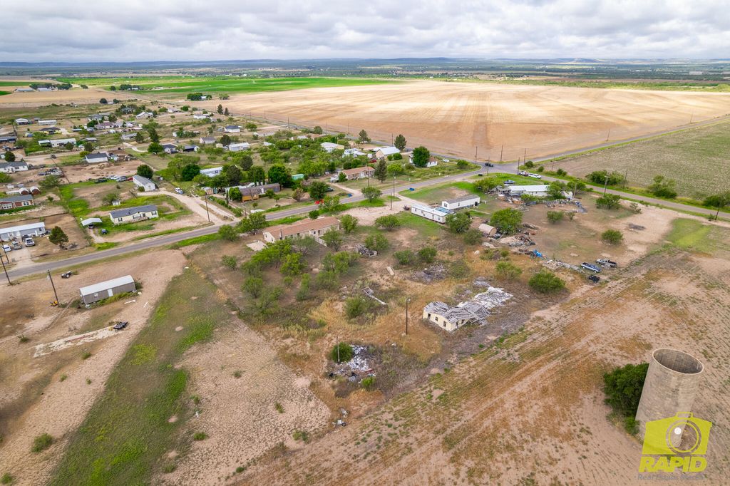 Image 36 of property listing at 10826 W Grape Creek Road, San Angelo, TX 76901