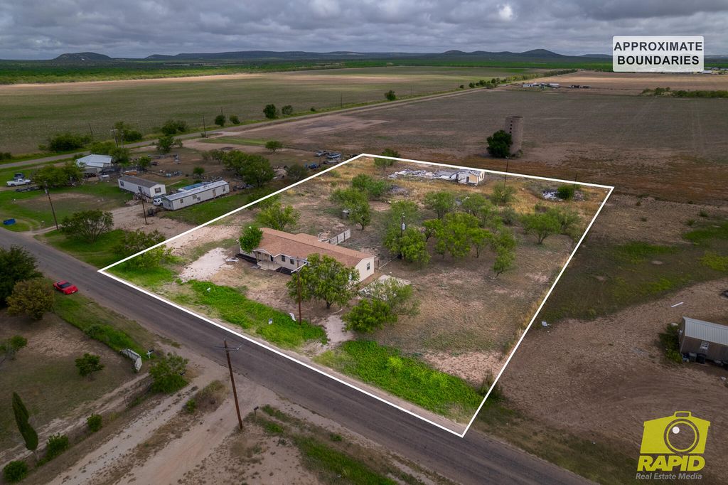 Image 49 of property listing at 10826 W Grape Creek Road, San Angelo, TX 76901