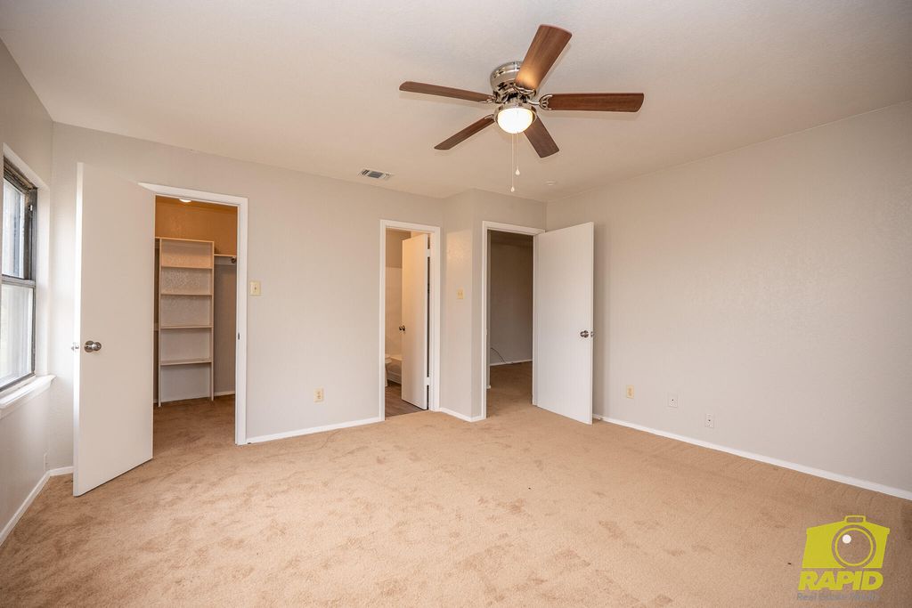 Image 7 of property listing at 10826 W Grape Creek Road, San Angelo, TX 76901