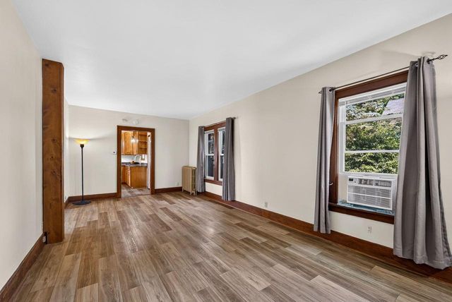 16 Legreid Street, Deerfield, WI 53531