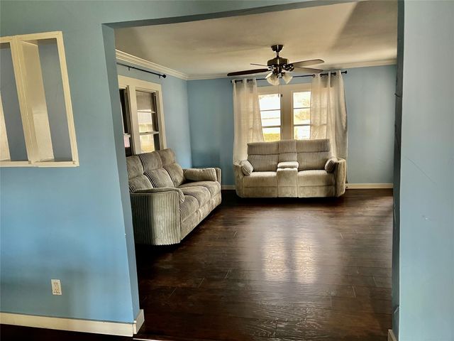 960 N Stephen Ave, Stephenville, TX 76401