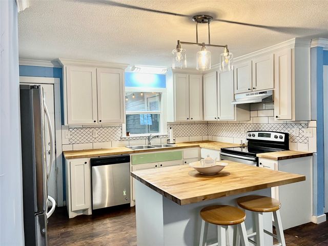 960 N Stephen Ave, Stephenville, TX 76401