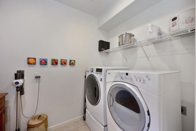 3016 Village Park Dr, Roseville, CA 95747