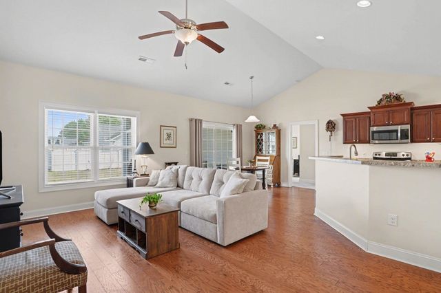 1008 Napa Ct., Longs, SC 29568