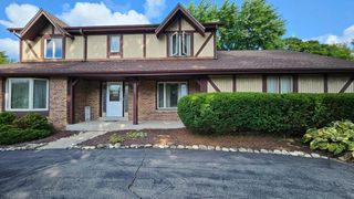 20300 Yorktown COURT, Brookfield, WI 53045