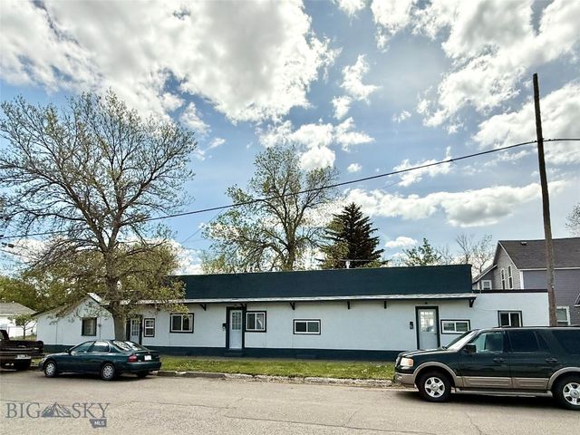 212 E Clark Street, Livingston, MT 59047