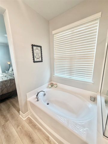 10125 Obsidian Drive, Denton, TX 76207