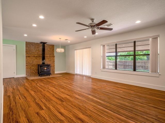 109 Sundown TRL, Marble Falls, TX 78654