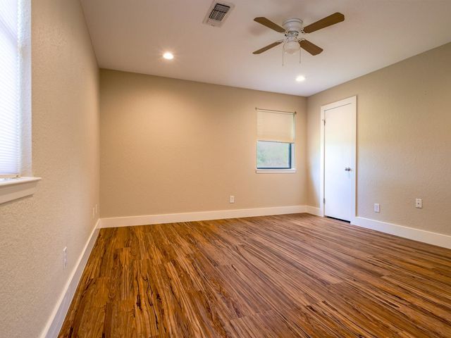 109 Sundown TRL, Marble Falls, TX 78654