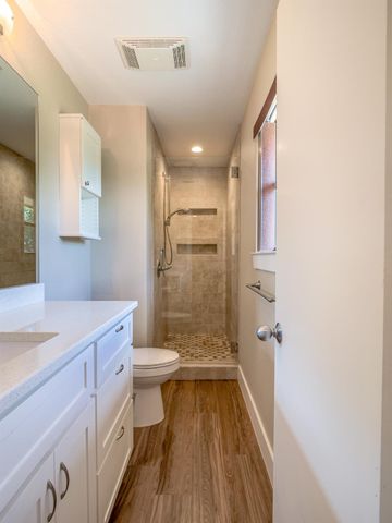 109 Sundown TRL, Marble Falls, TX 78654