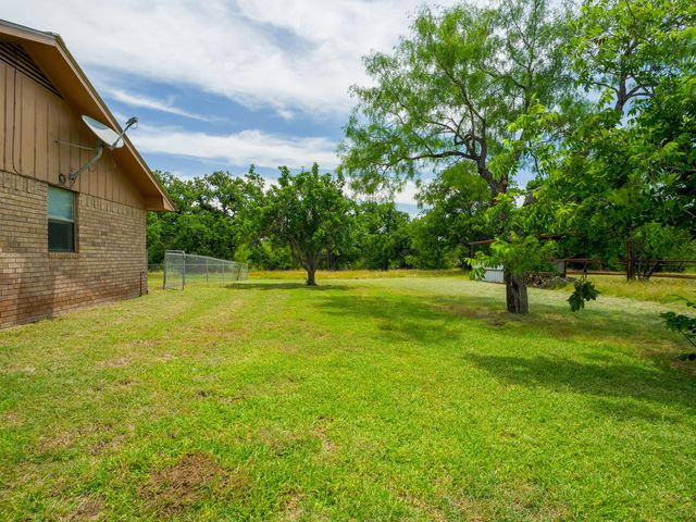 109 Sundown TRL, Marble Falls, TX 78654