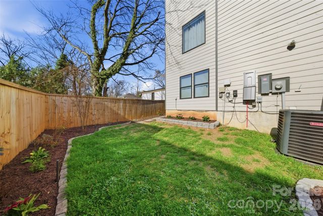 1602 Julia Maulden Place, Charlotte, NC 28206