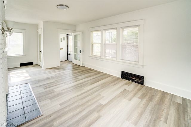 104 Columbus Street, Bedford, OH 44146