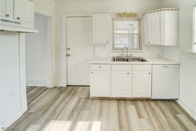 104 Columbus Street, Bedford, OH 44146