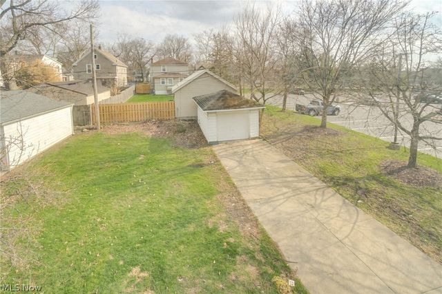 104 Columbus Street, Bedford, OH 44146