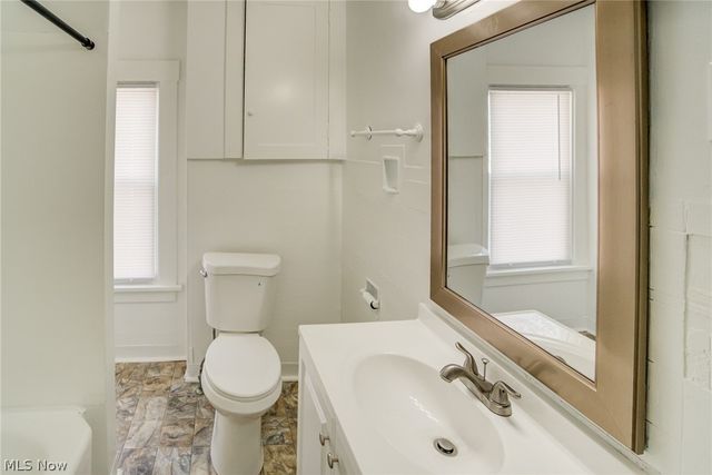 104 Columbus Street, Bedford, OH 44146