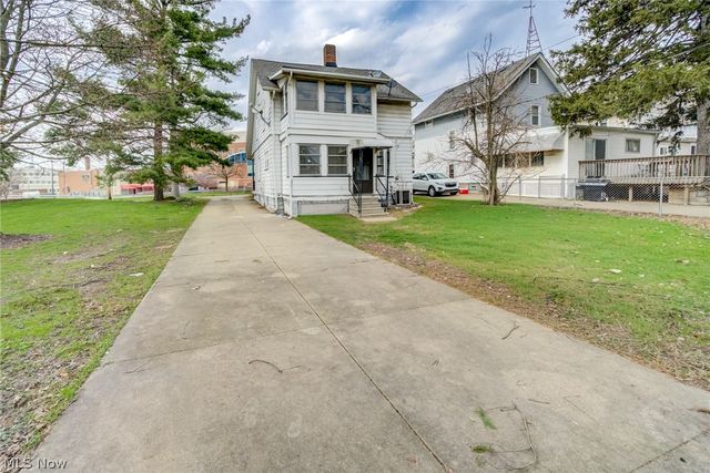 104 Columbus Street, Bedford, OH 44146