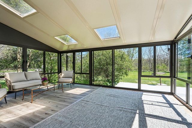 N61W29595 S Woodfield ROAD, Hartland, WI 53029